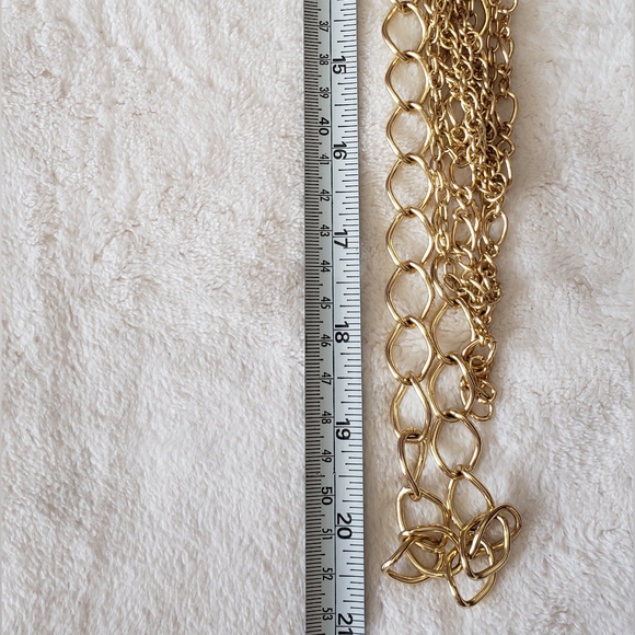 Gold Layered Necklace - Picture 6 of 8